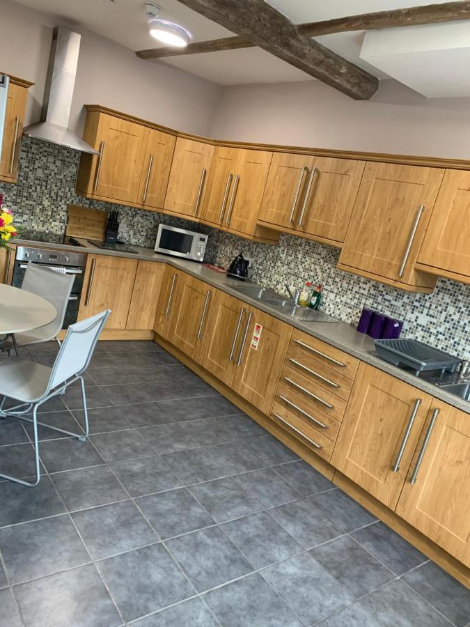 Studio Double. Own Bathroom, Shared Kitchen Bewdley Kültér fotó